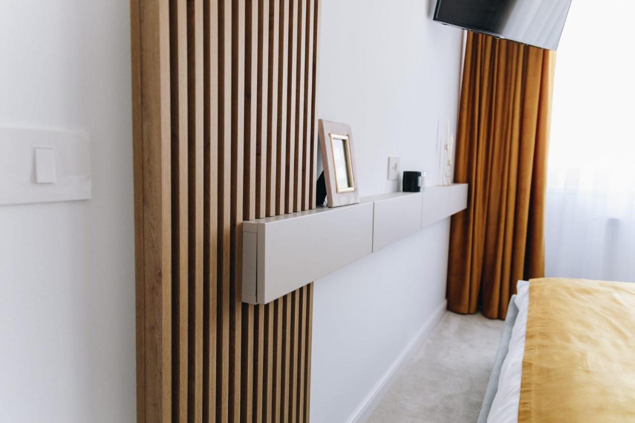 Tulip Apartment Oradea Exterior foto